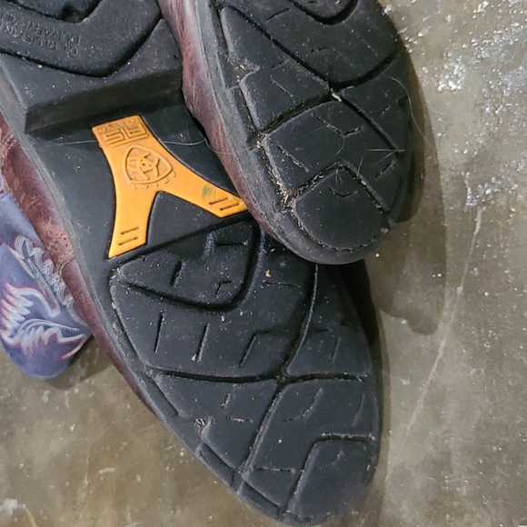 Ariat Boots - Picture 10 of 12